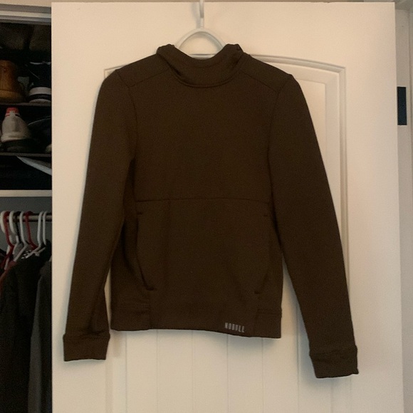 NOBULL Performance Pullover Hoodie - Picture 2 of 9